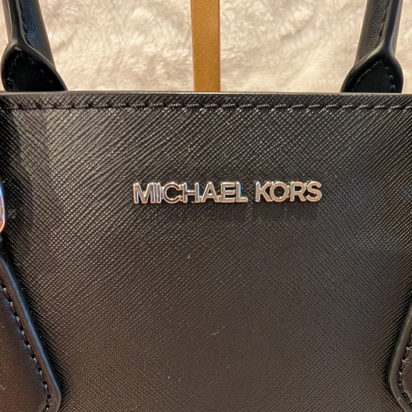 Michael Kors Black Saffiano Leather Satchel bag & Wallet Set Crossbody Strap - Picture 15 of 16